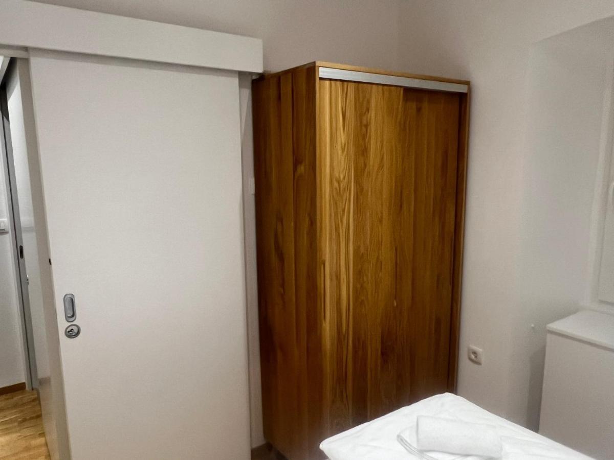 Domus Nostrae-Pula Apartman Kültér fotó